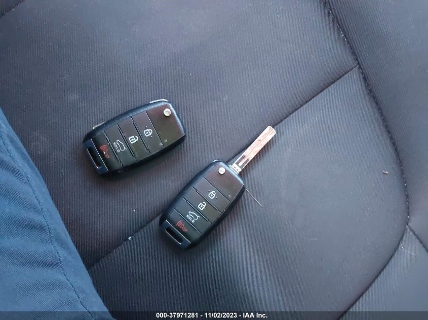 KNDJN2A21K7023511 2019 Kia Soul Base