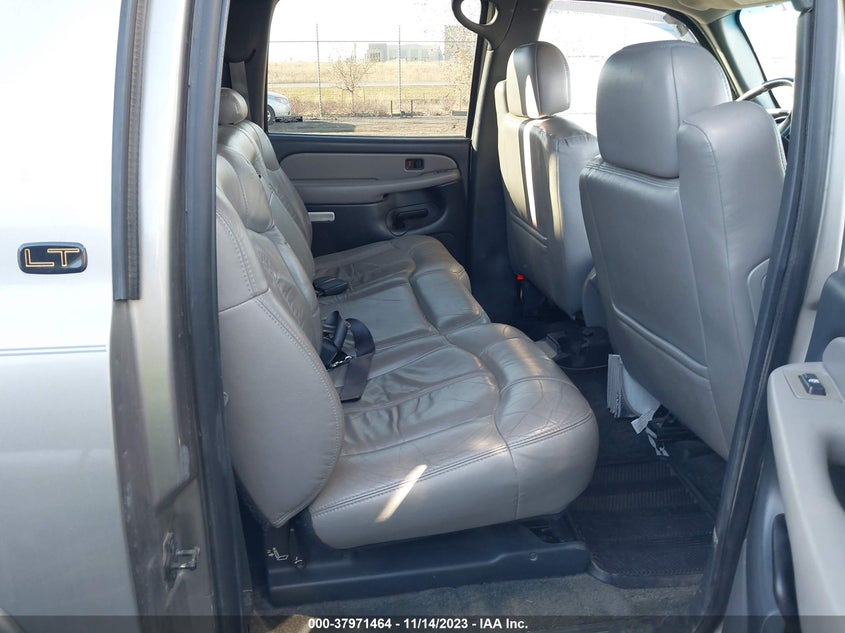 2001 Chevrolet Suburban Lt VIN: 3GNFK16T51G272446 Lot: 37971464
