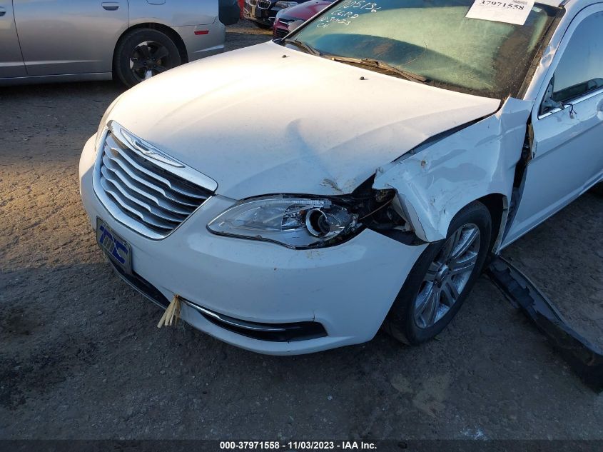 2013 Chrysler 200 Lx VIN: 1C3CCBAB2DN705136 Lot: 37971558