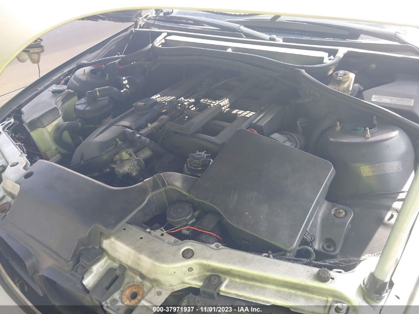 2005 BMW 325I VIN: WBAET37445NH06857 Lot: 37971937