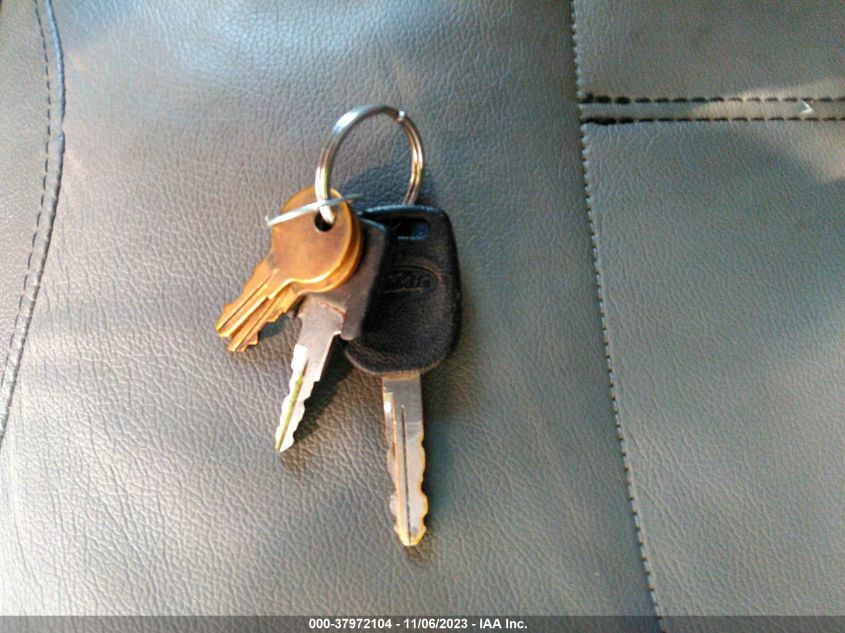 2017 Peterbilt 389 - 1NPXX4EX0HD434407