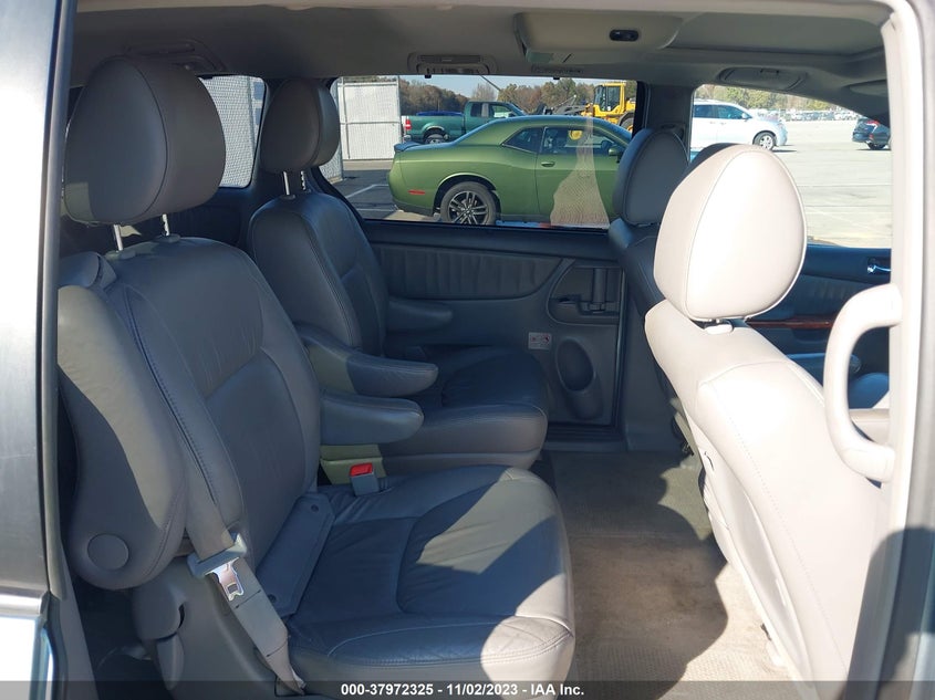 2010 Toyota Sienna Xle VIN: 5TDYK4CCXAS323559 Lot: 37972325