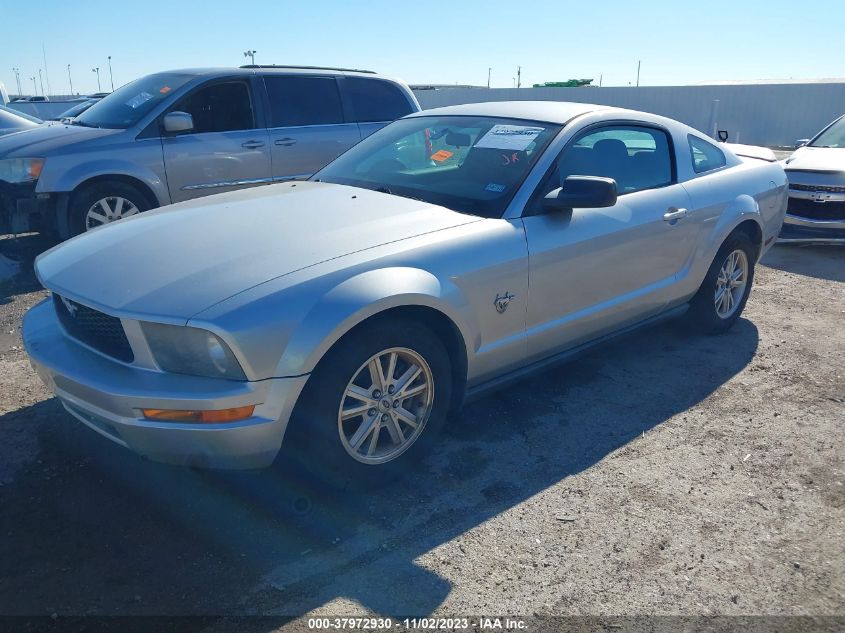 2009 Ford Mustang V6/V6 Premium VIN: 1ZVHT80N095121371 Lot: 37972930