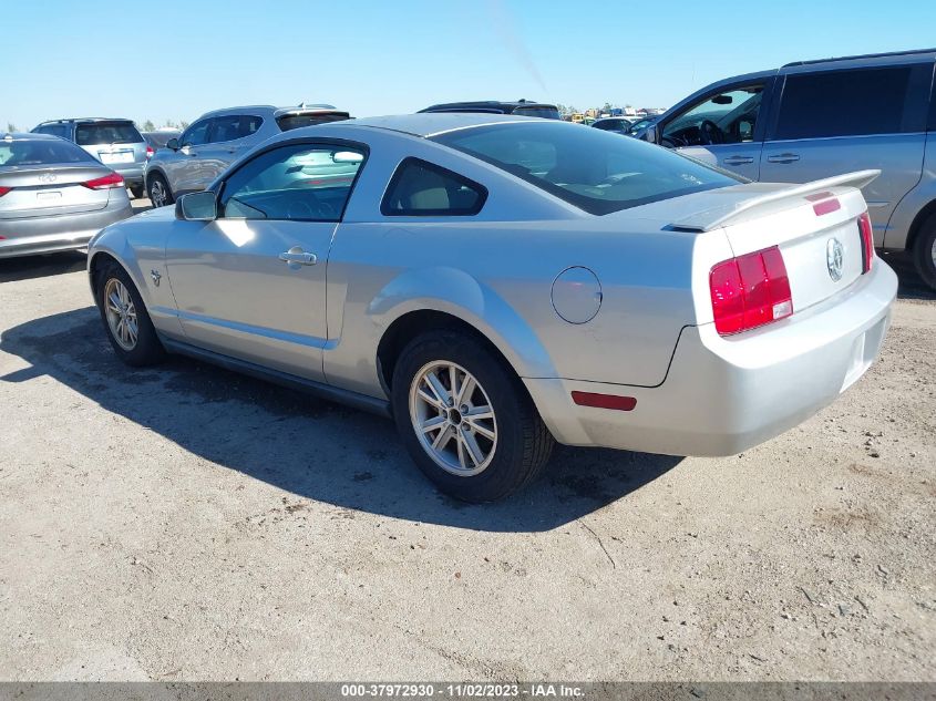 2009 Ford Mustang V6/V6 Premium VIN: 1ZVHT80N095121371 Lot: 37972930