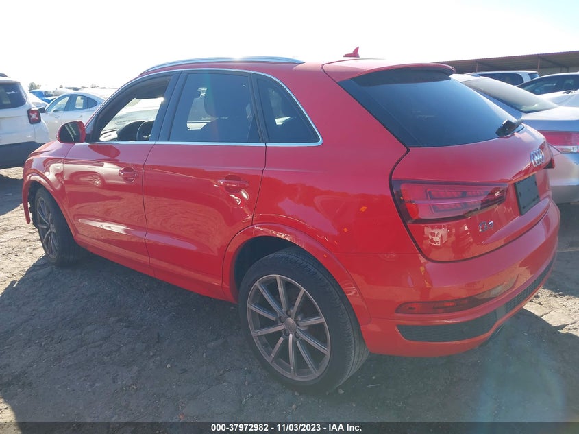 2018 Audi Q3 2.0T Sport Premium/2.0T Premium VIN: WA1HCCFS5JR022913 Lot: 37972982