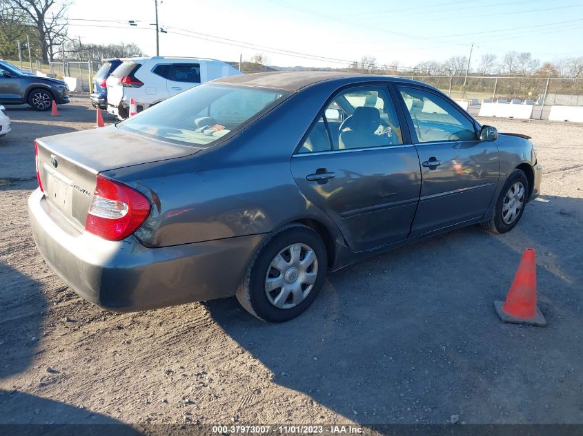 2003 Toyota Camry Le VIN: JTDBE32KX30236072 Lot: 37973007