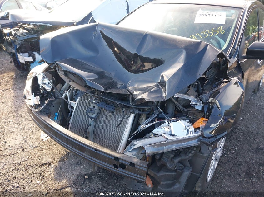 2017 Nissan Sentra S VIN: 3N1AB7AP4HY288614 Lot: 37973358