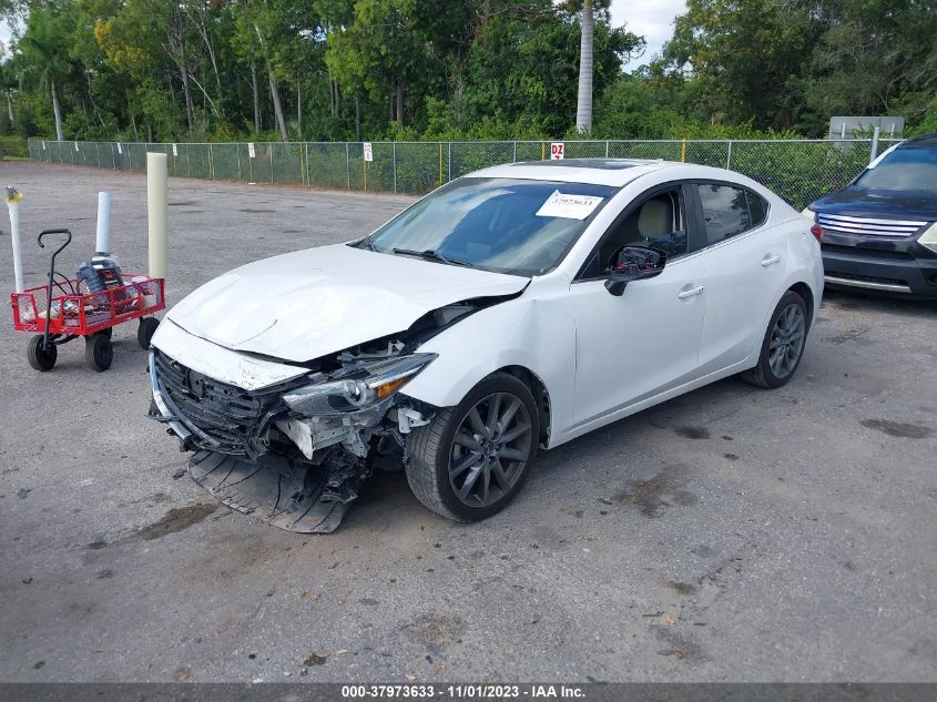 2018 Mazda Mazda3 Grand Touring VIN: 5N1DR2MM5JC643522 Lot: 37973633