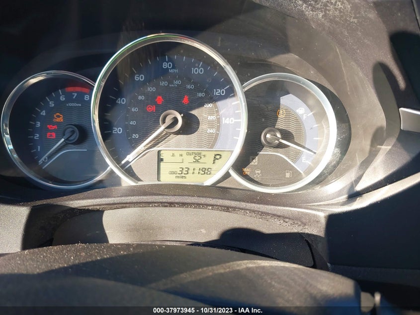 2015 Toyota Corolla Le VIN: 2T1BURHE9FC266858 Lot: 37973945