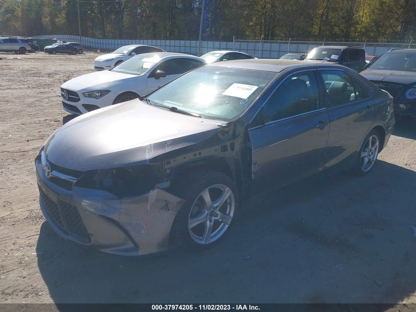 2016 Toyota Camry Xse/Xle VIN: 4T1BK1FK9GU569395 Lot: 37974205