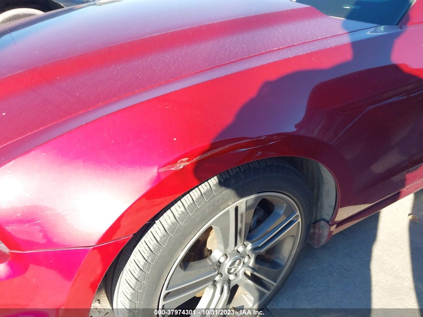 2014 Ford Mustang V6 VIN: 1ZVBP8AM0E5201005 Lot: 37974301