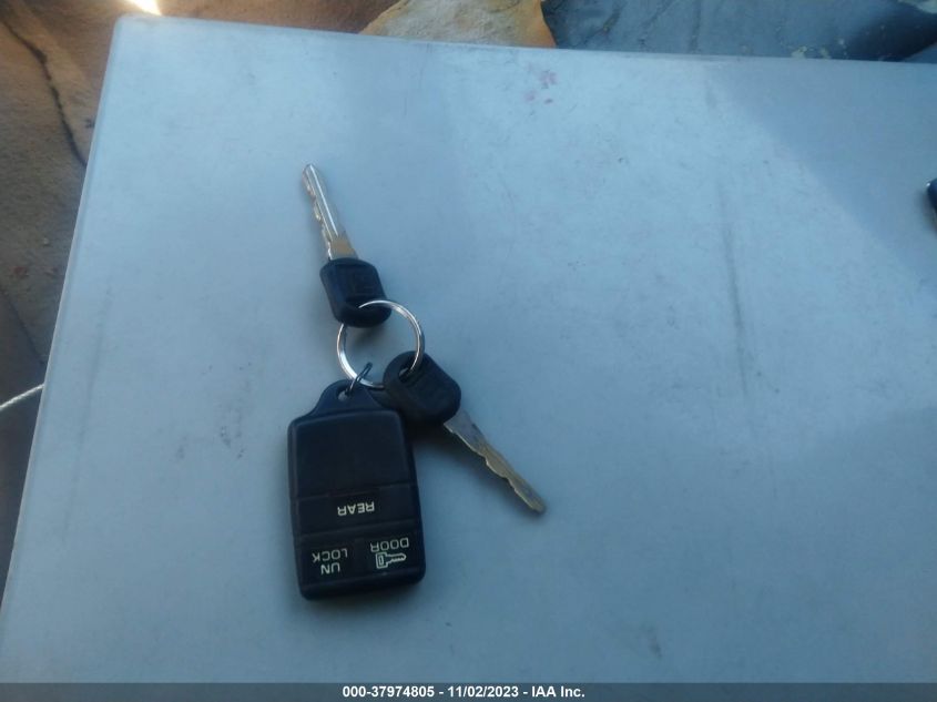 1996 Chevrolet Blazer VIN: 1GNDT13WXT2302958 Lot: 37974805