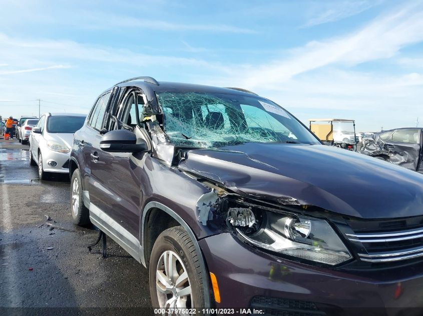 2016 Volkswagen Tiguan S VIN: WVGAV7AX9GW587747 Lot: 37975022