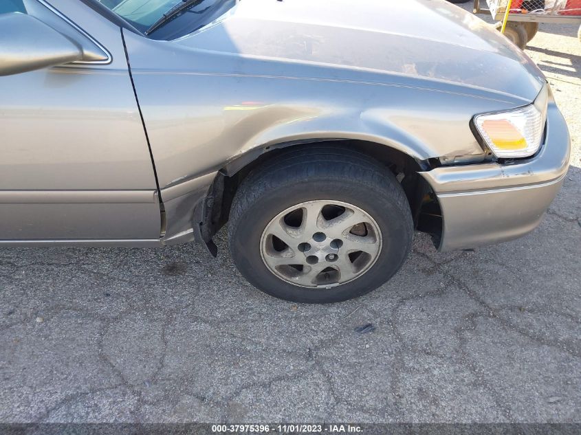 2000 Toyota Camry Le VIN: JT2BG22K6Y0487336 Lot: 37975396