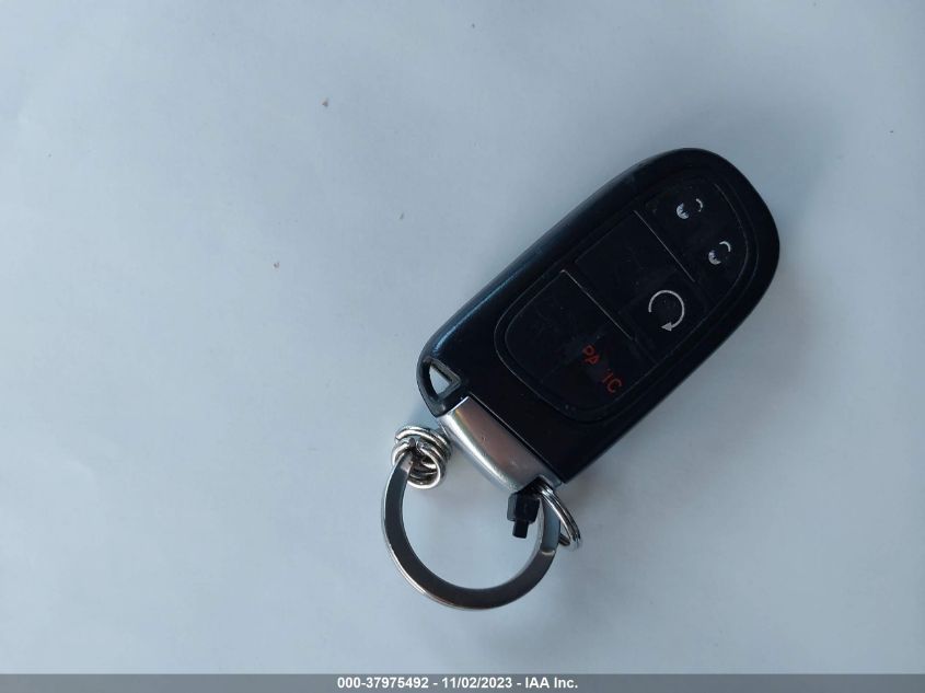 2015 Jeep Cherokee Limited VIN: 1C4PJMDB5FW533059 Lot: 37975492