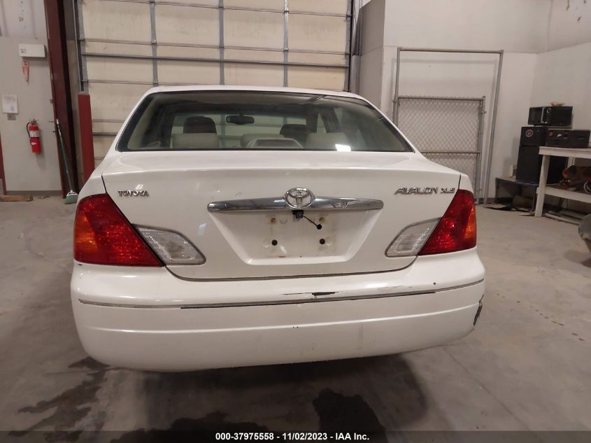 2000 Toyota Avalon Xl/Xls VIN: 4T1BF28B3YU045409 Lot: 37975558