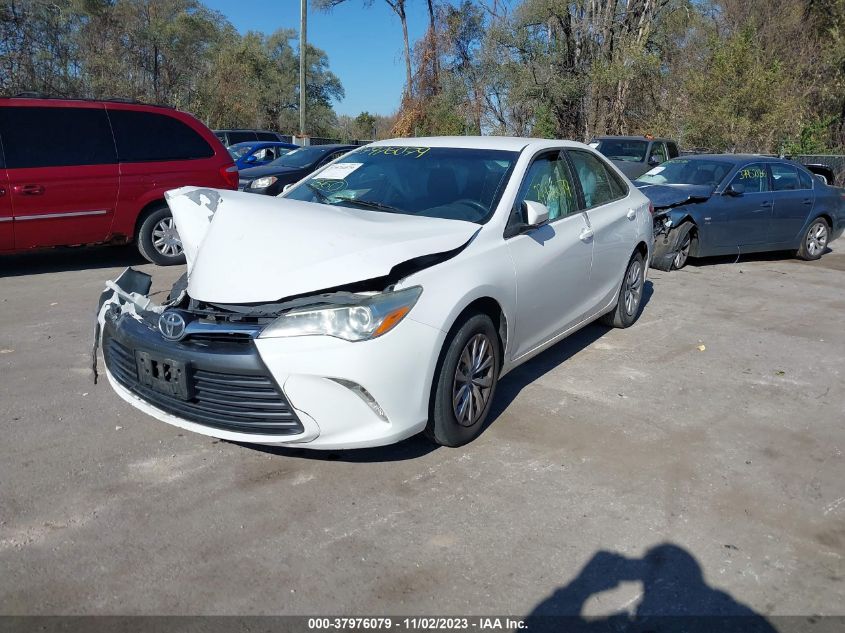 2015 Toyota Camry Xle/Se/Le/Xse VIN: 4T4BF1FK9FR480595 Lot: 37976079