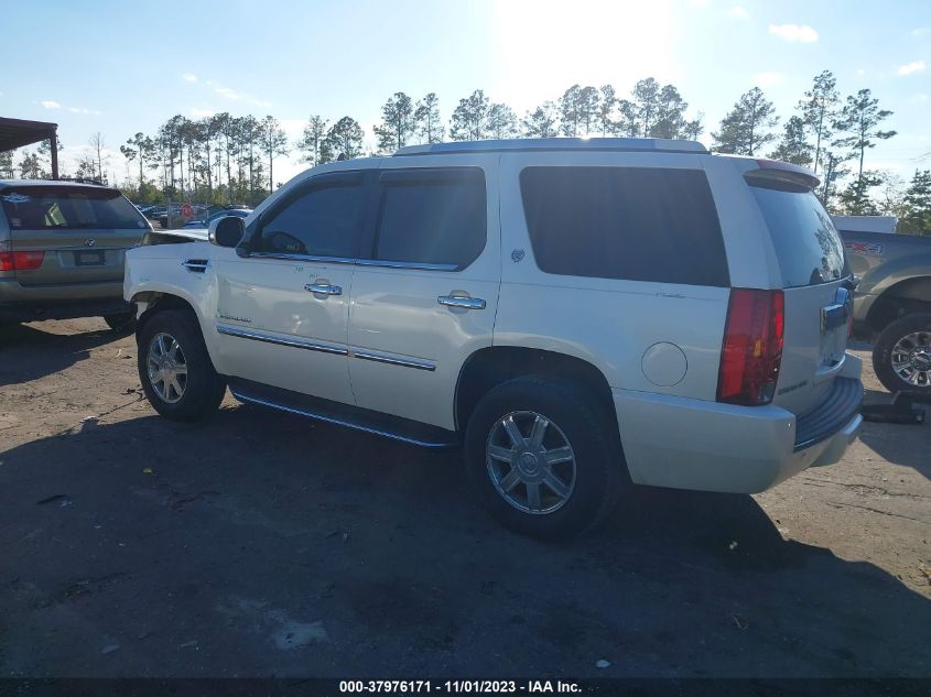 2007 Cadillac Escalade Standard VIN: 1GYFK63827R255726 Lot: 37976171