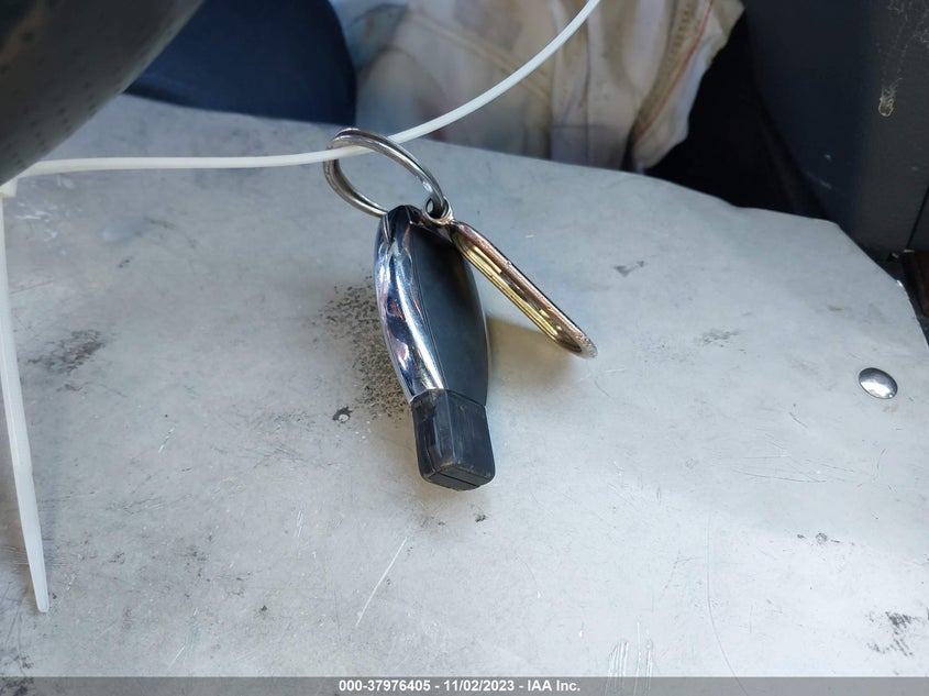 2014 MERCEDES-BENZ C 250 SPORT/LUXURY - WDDGF4HB9EA959088