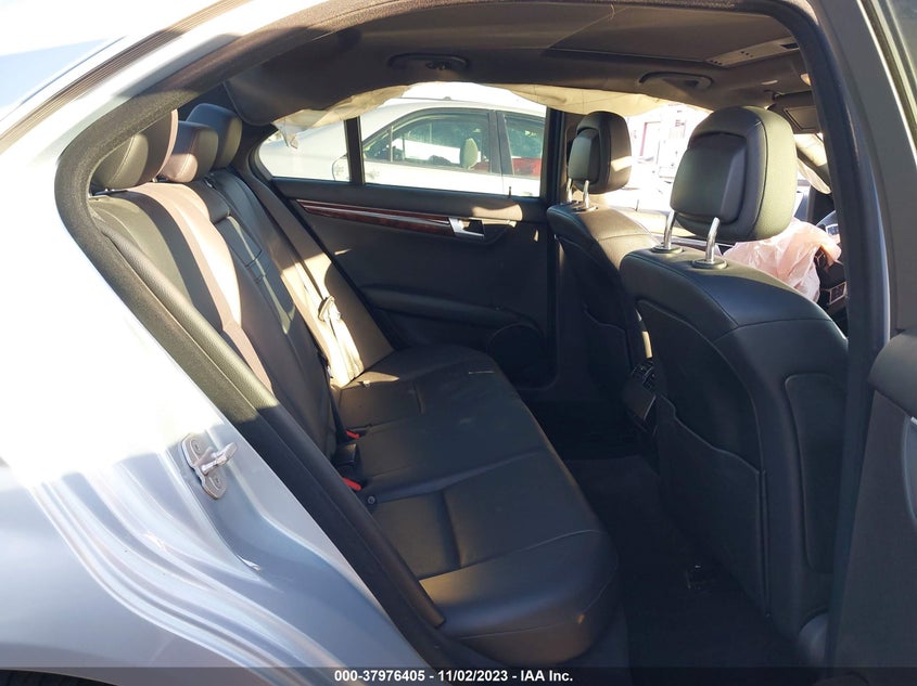 2014 MERCEDES-BENZ C 250 SPORT/LUXURY - WDDGF4HB9EA959088