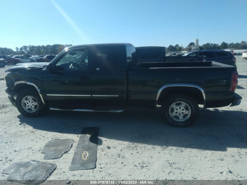 2003 Chevrolet Silverado 1500 Ls VIN: 2GCEC19V831348526 Lot: 37976732