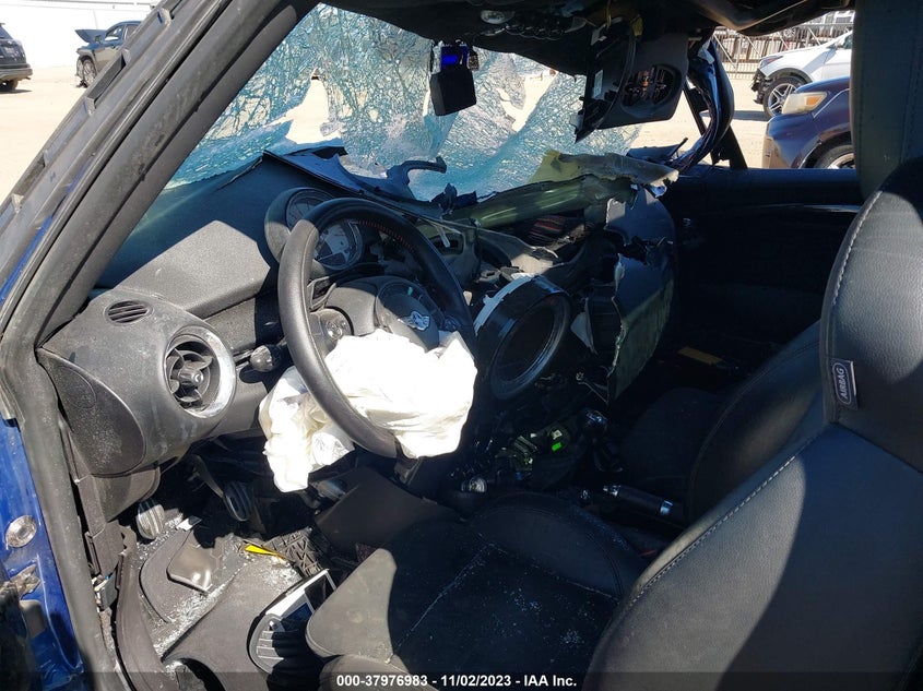 2013 Mini Hardtop Cooper S VIN: 2T3DFREV0JW766591 Lot: 37976983