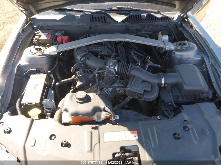 2013 Ford Mustang V6 Premium VIN: 2T3BF4DV4CW263595 Lot: 37977183