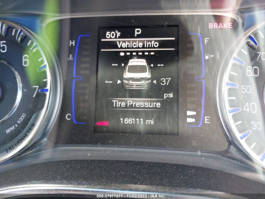 2015 Chrysler 200 Limited VIN: 1C3CCCAB2FN608494 Lot: 37977577