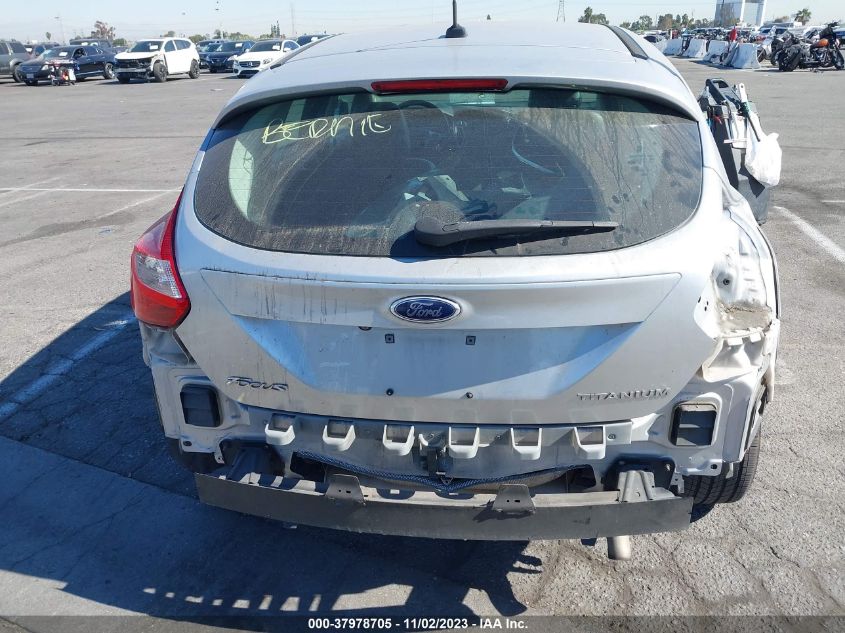 2014 Ford Focus Titanium VIN: 1FADP3N22EL118667 Lot: 37978705