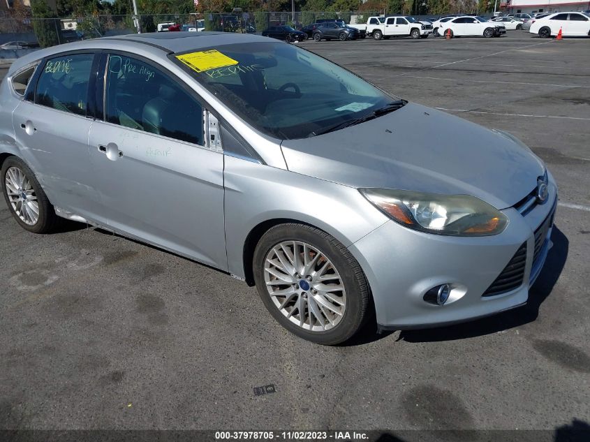 2014 Ford Focus Titanium VIN: 1FADP3N22EL118667 Lot: 37978705