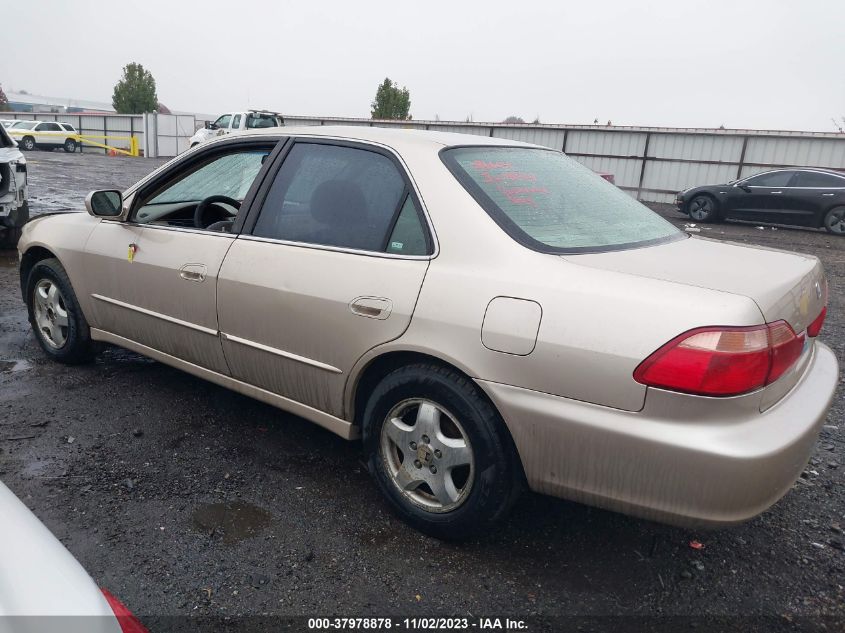 2000 Honda Accord 3.0 Ex VIN: 1HGCG1653YA042493 Lot: 37978878