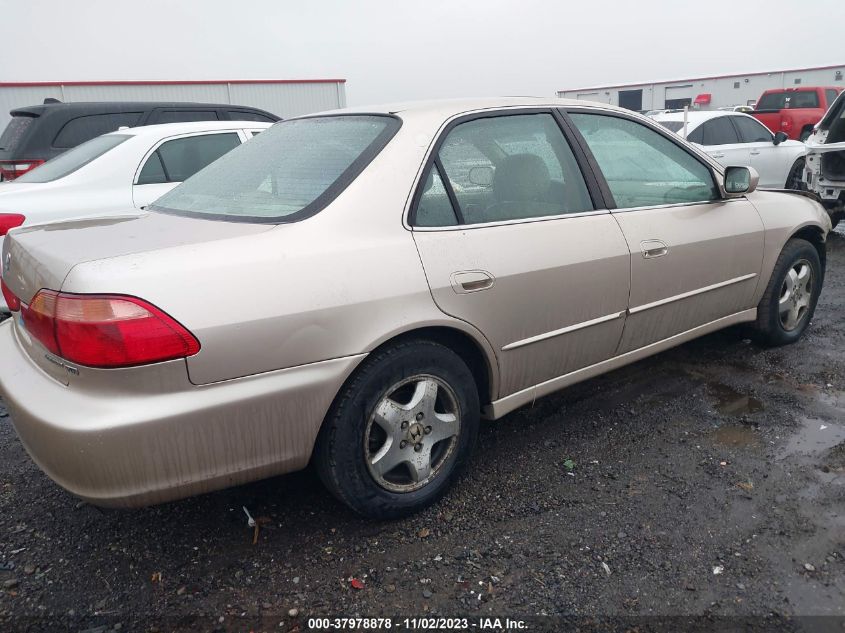 2000 Honda Accord 3.0 Ex VIN: 1HGCG1653YA042493 Lot: 37978878