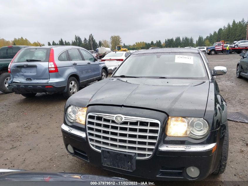 2C3AA63H25H657797 2005 Chrysler 300C