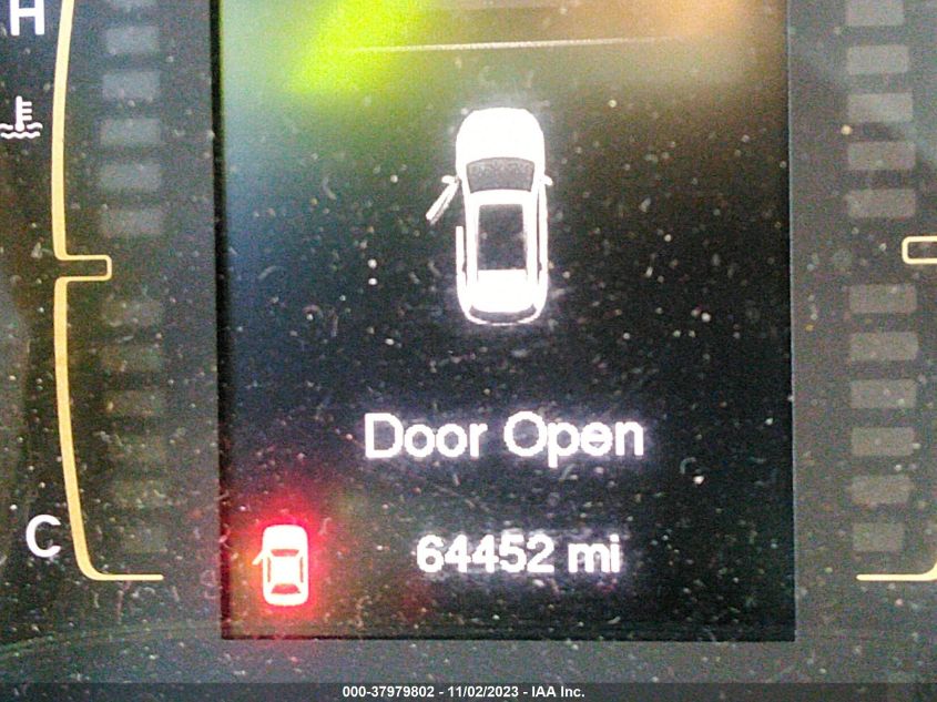 2015 Jeep Cherokee Latitude VIN: 1C4PJMCS7FW546560 Lot: 37979802