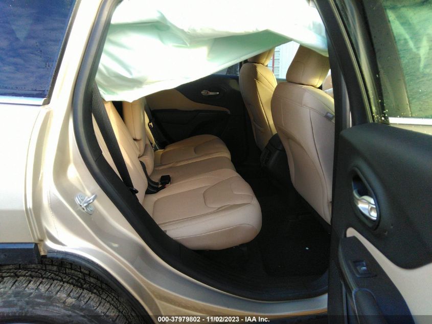 2015 Jeep Cherokee Latitude VIN: 1C4PJMCS7FW546560 Lot: 37979802