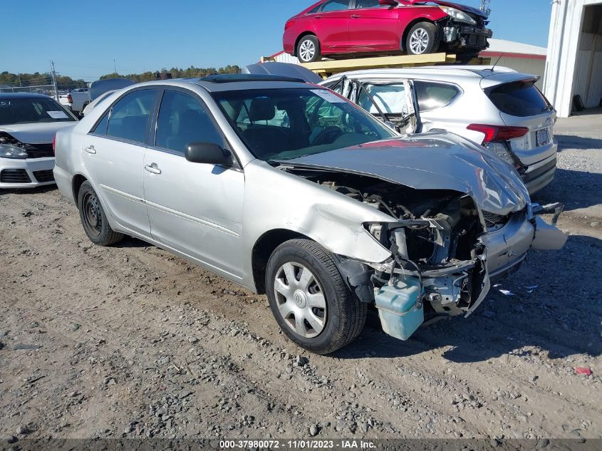 2004 Toyota Camry Le/Xle/Se VIN: 4T1BE30K44U301989 Lot: 37980072