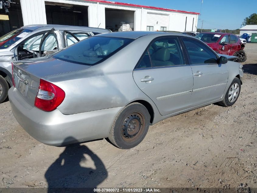 2004 Toyota Camry Le/Xle/Se VIN: 4T1BE30K44U301989 Lot: 37980072