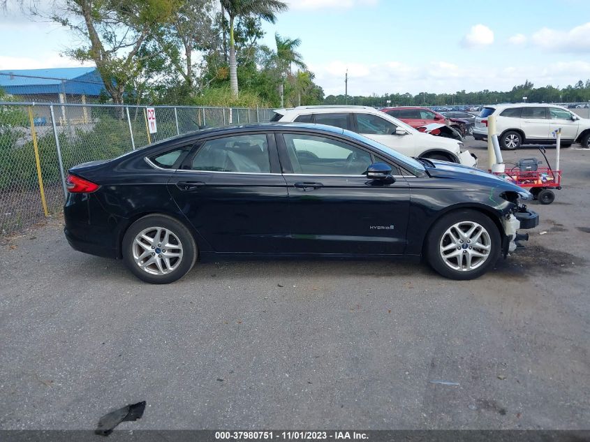 2017 Ford Fusion Hybrid Se VIN: 3FA6P0LUXHR400461 Lot: 37980751