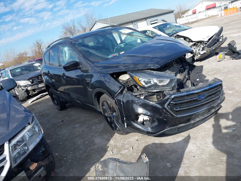 1FMCU9G92HUB76249 2017 FORD ESCAPE - Image 1