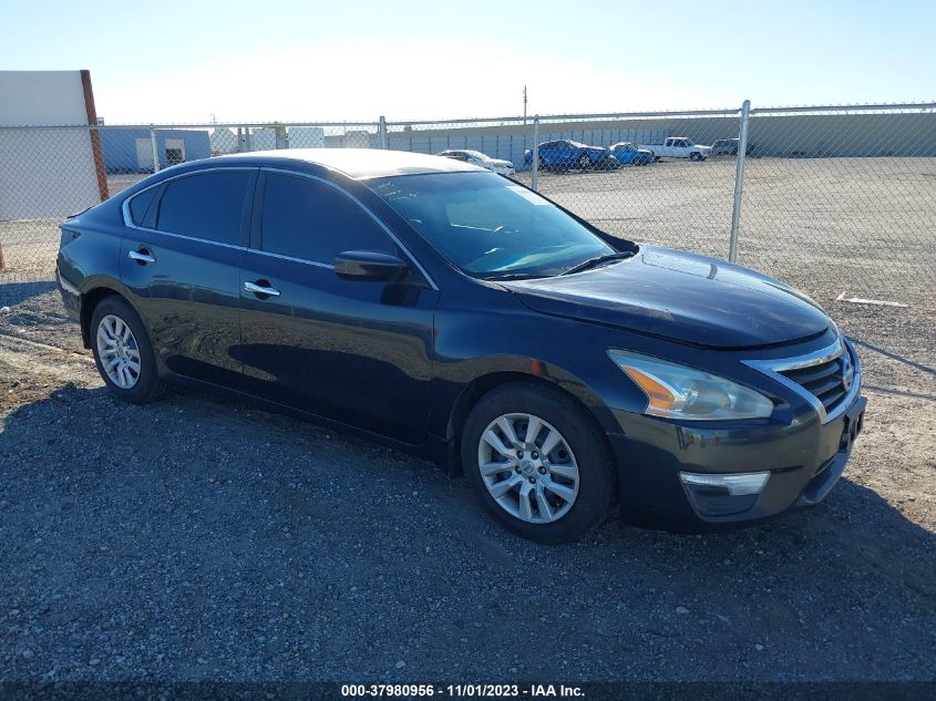 2014 Nissan Altima 2.5 S VIN: 1N4AL3AP2EN209104 Lot: 37980956