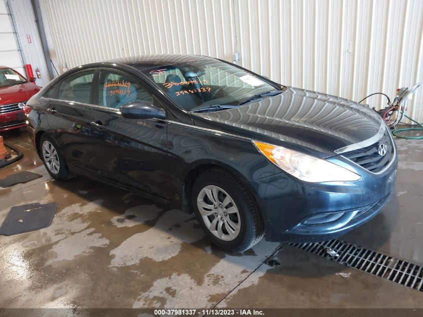 5NPEB4AC8DH557022 2013 Hyundai Sonata Gls