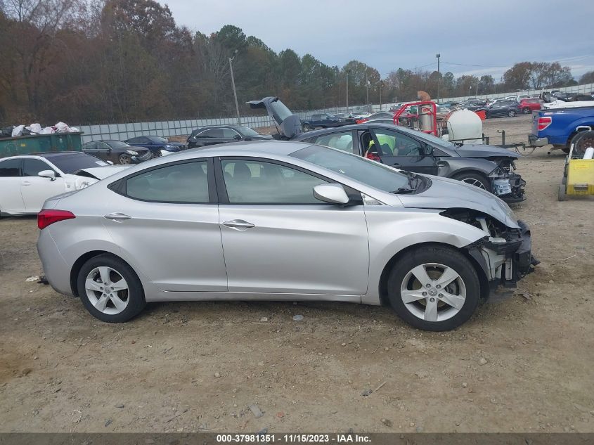 2013 Hyundai Elantra Gls (Ulsan Plant) VIN: KMHDH4AE8DU826908 Lot: 37981351