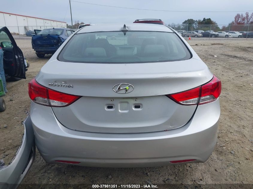 2013 Hyundai Elantra Gls (Ulsan Plant) VIN: KMHDH4AE8DU826908 Lot: 37981351