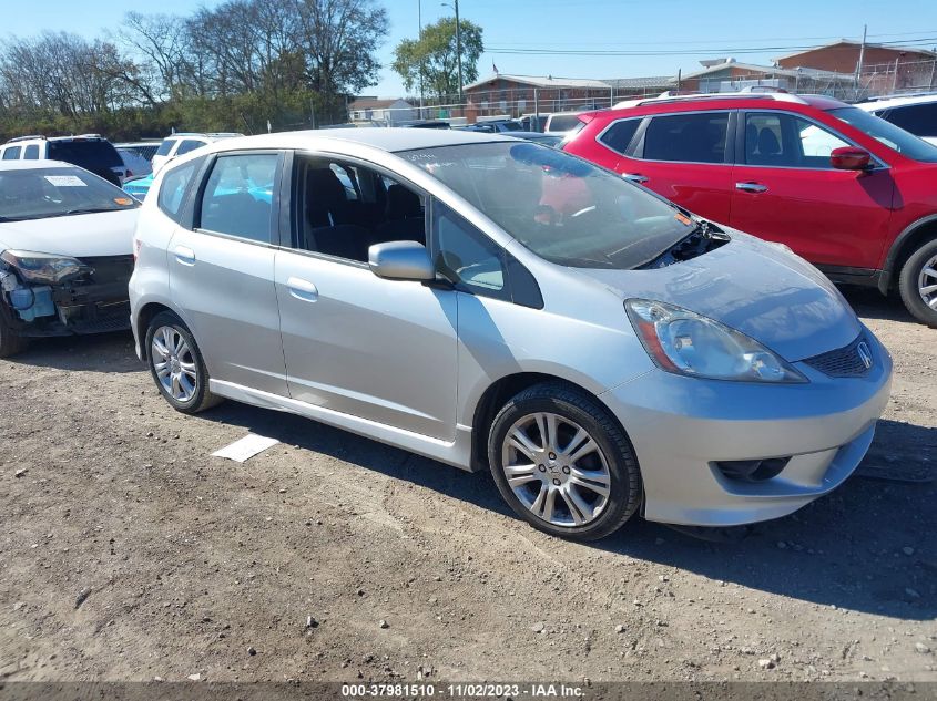 2011 Honda Fit Sport VIN: JHMGE8H5XBC015717 Lot: 37981510