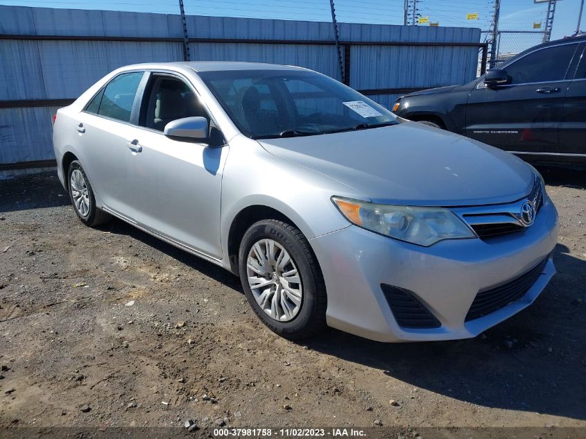 2014 Toyota Camry Le VIN: 4T4BF1FK0ER429002 Lot: 37981758