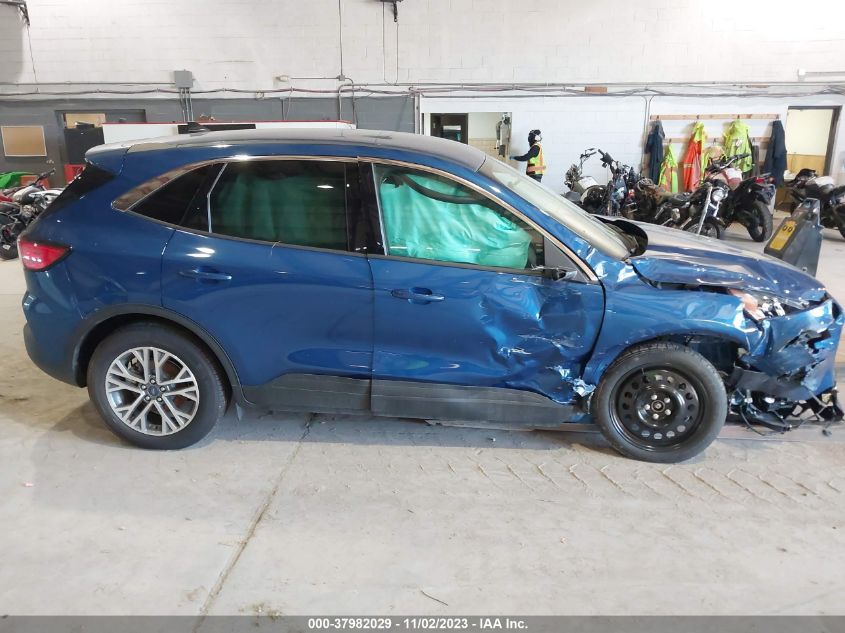 2022 Ford Escape Sel Hybrid VIN: 1FMCU9CZ3NUB46730 Lot: 37982029