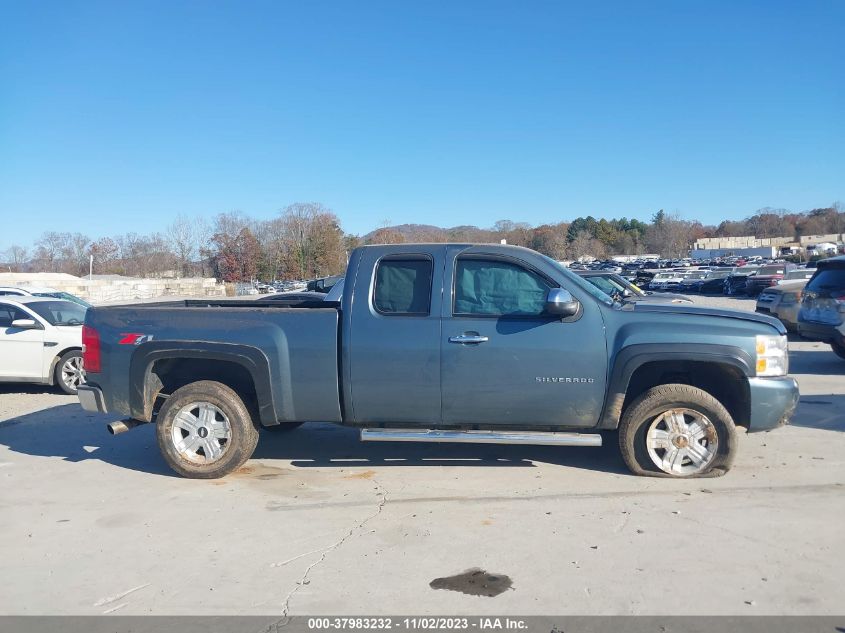 2010 Chevrolet Silverado 1500 Lt VIN: 1GCSKSE37AZ135605 Lot: 37983232