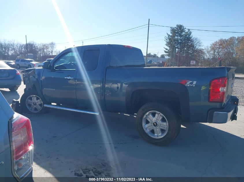2010 Chevrolet Silverado 1500 Lt VIN: 1GCSKSE37AZ135605 Lot: 37983232