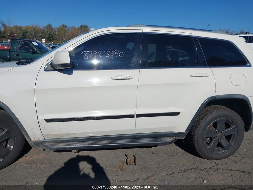 2012 Jeep Grand Cherokee Laredo VIN: 1C4RJFAGXCC227380 Lot: 37983240