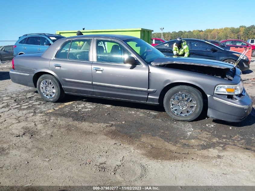 2007 Mercury Grand Marquis Gs VIN: 2MEFM74V07X620600 Lot: 37983277